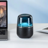 XO F37 Bluetooth zvučnik s RGB osvjetljenjem na radnom stolu